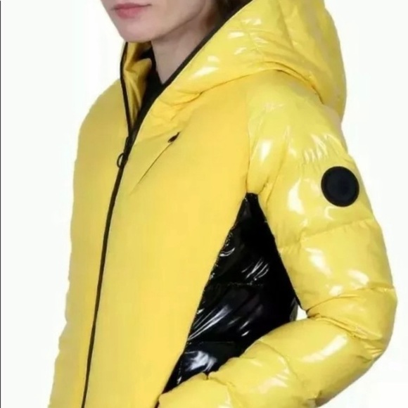 Body Glove WOMEN'S HOODED DOWN PARKA COAT YELLOW BLACK SIZE XL MSRP $350 - Picture 9 of 14